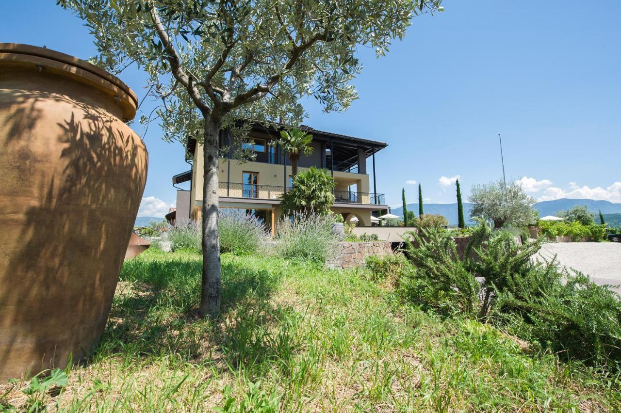 Apartamento Biobauernhof St. Quirinus Caldaro sulla Strada del Vino Exterior foto